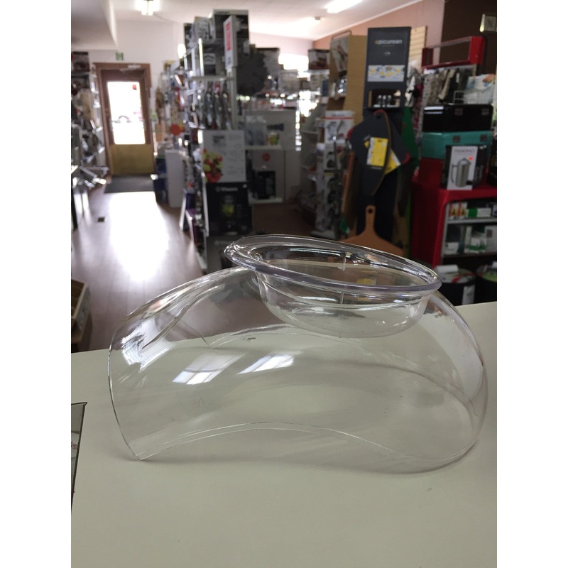 Westbend lid & butter dish p32-2