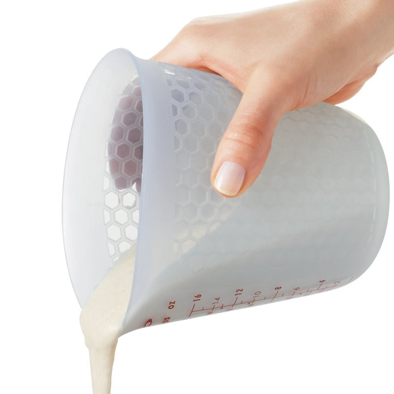 OXO SQUEEZE & POUR Measuring Cups