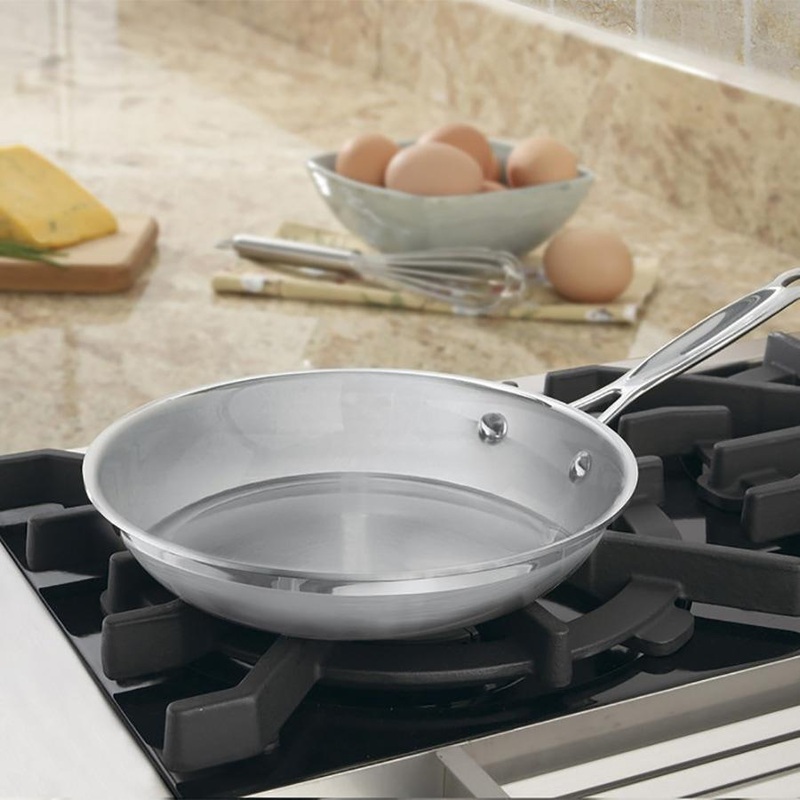 Cuisinart MultiCladPro Skillet:  8"