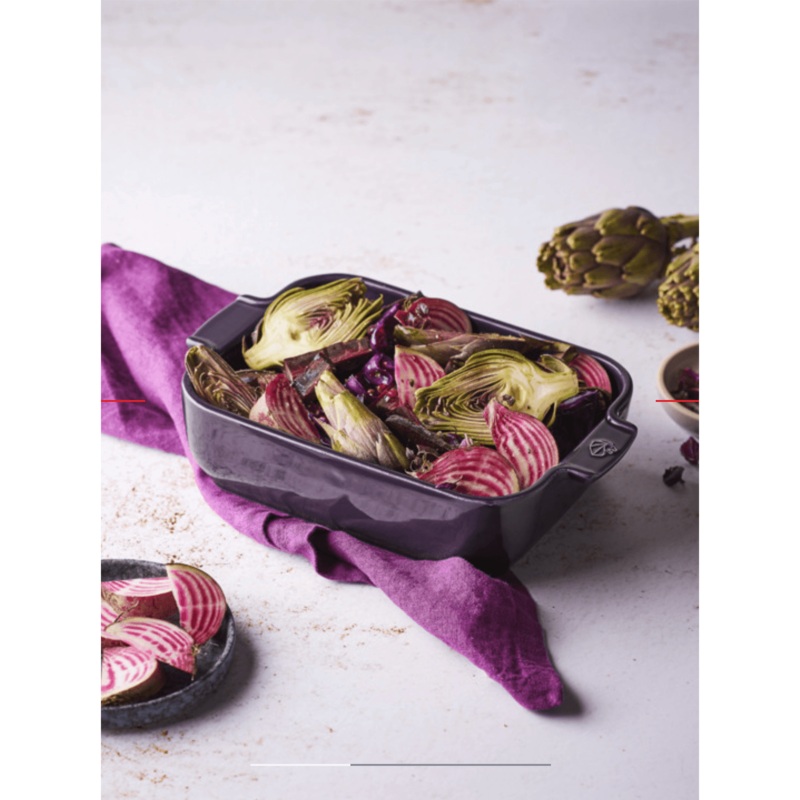 Peugeot Baker: 10" Rectangle, Eggplant