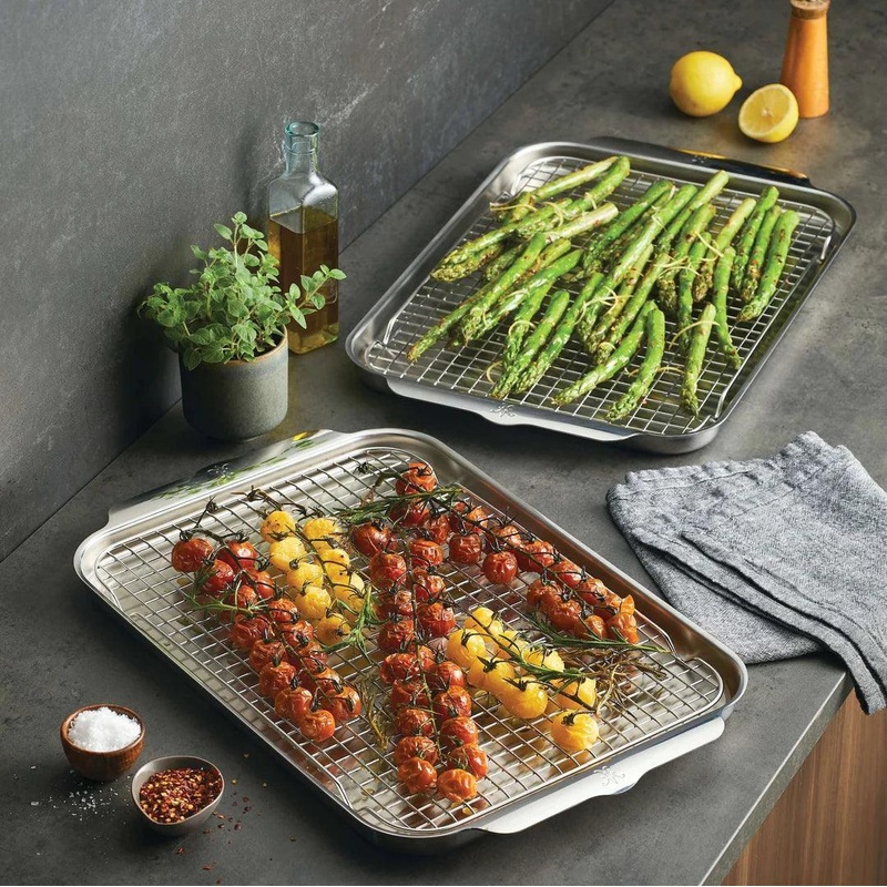 Hestan OvenBond Set: 4 Piece (Half Sheets + Cooling Racks)