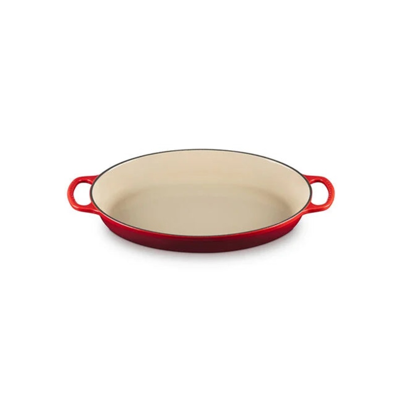 Le Creuset Oval Baker: 3QT, Cerise