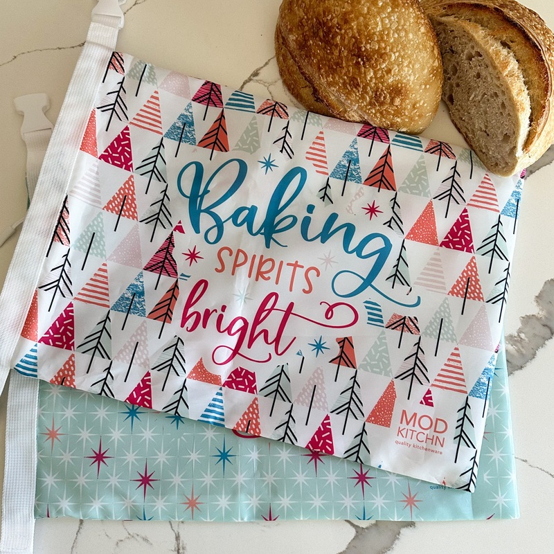 ModKitchn Reusable Bread Bags (Set of 2): Festive Holiday