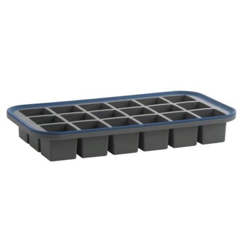 Trudeau 0978090 Silicone Ice Cube Tray with Integrated Steel Structure