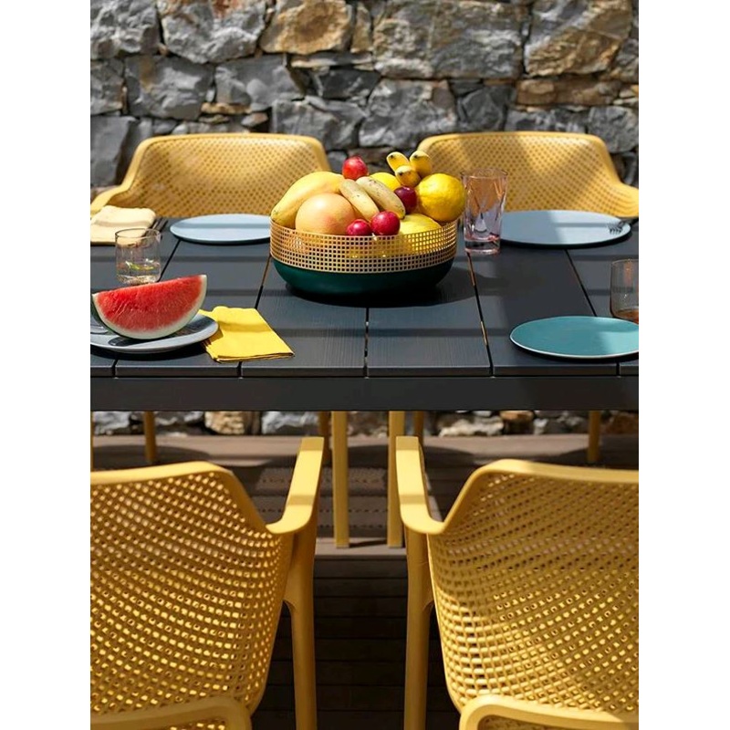 Nardi Rio 210 Extendable Resin Table