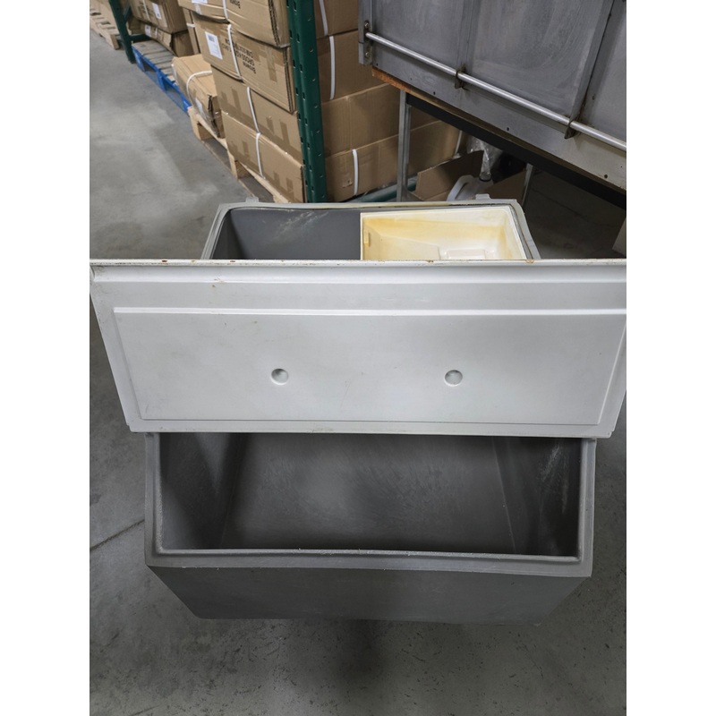 USED   Hoshizaki 22" Ice Bin* 1/1EA