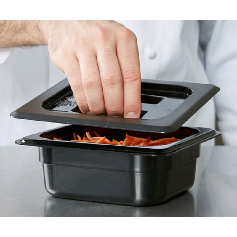 Cambro 1/6 Size Solid Black Food Pan Cover 60CWCH110*