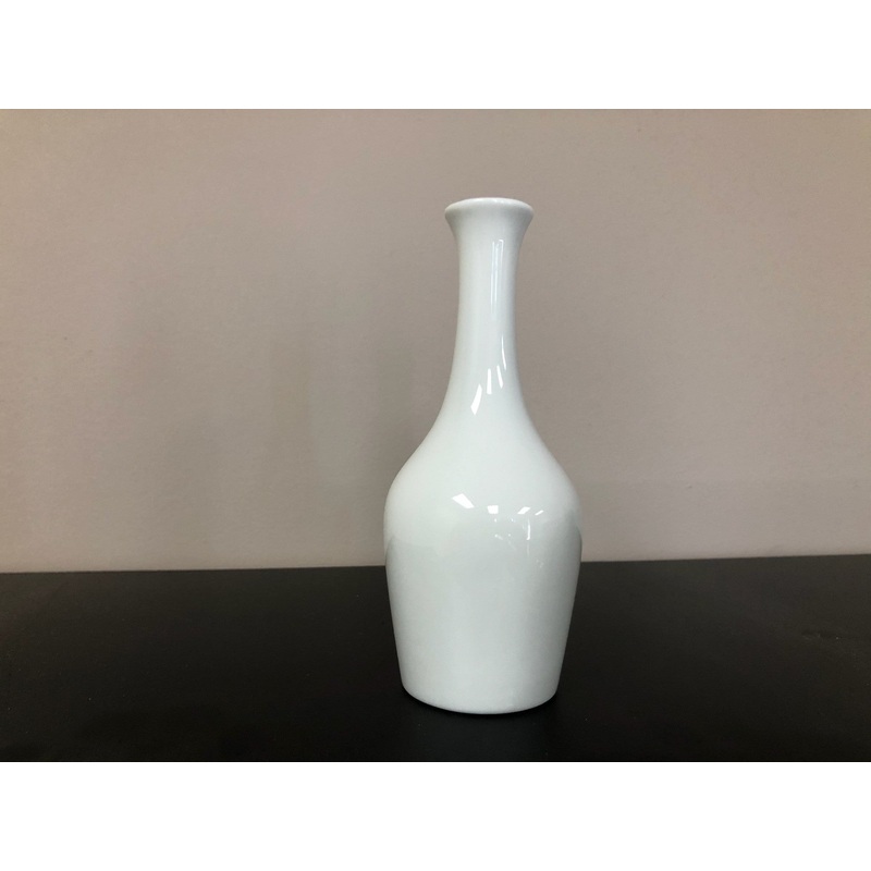 Royal Doulton VASE BUD*