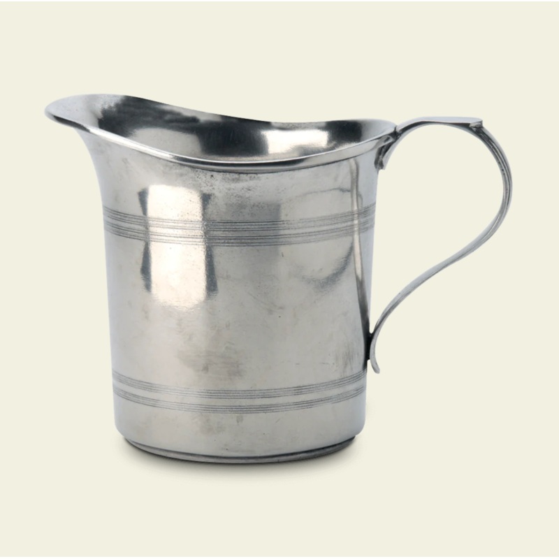 Match Straight Pitcher
