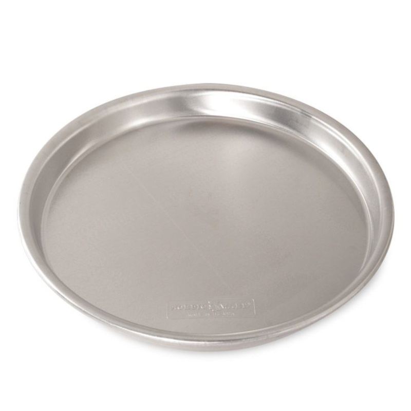 Nordic Ware 14" Deep Dish Pizza Pan