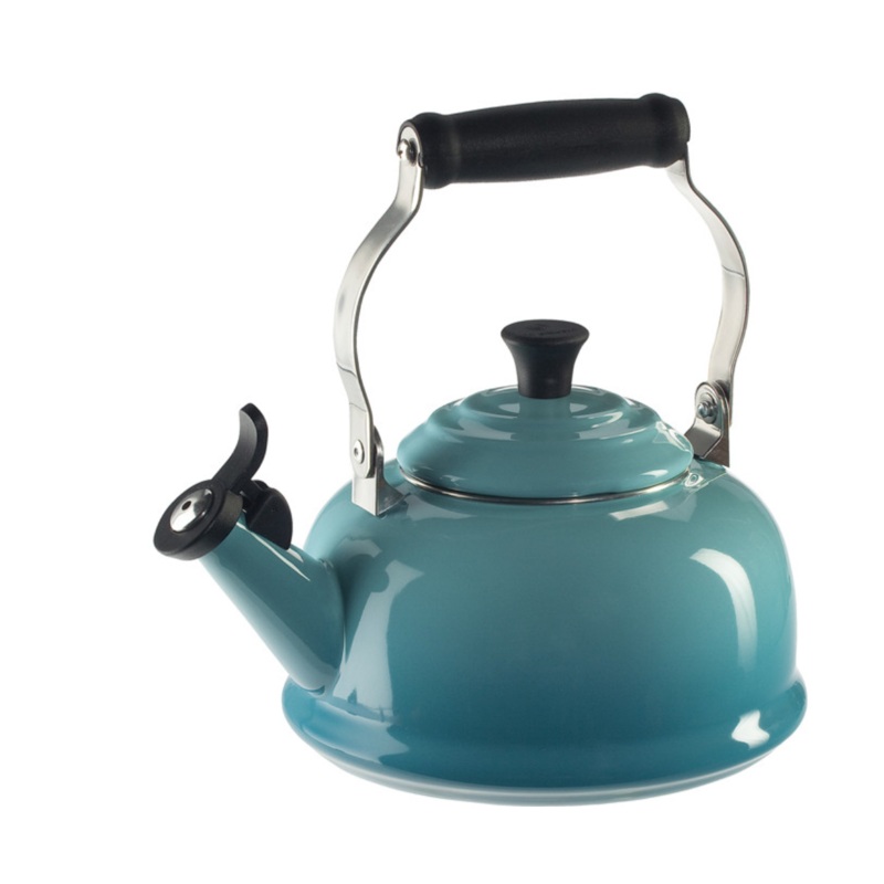 Le Creuset CLASSIC WHISTLING KETTLES