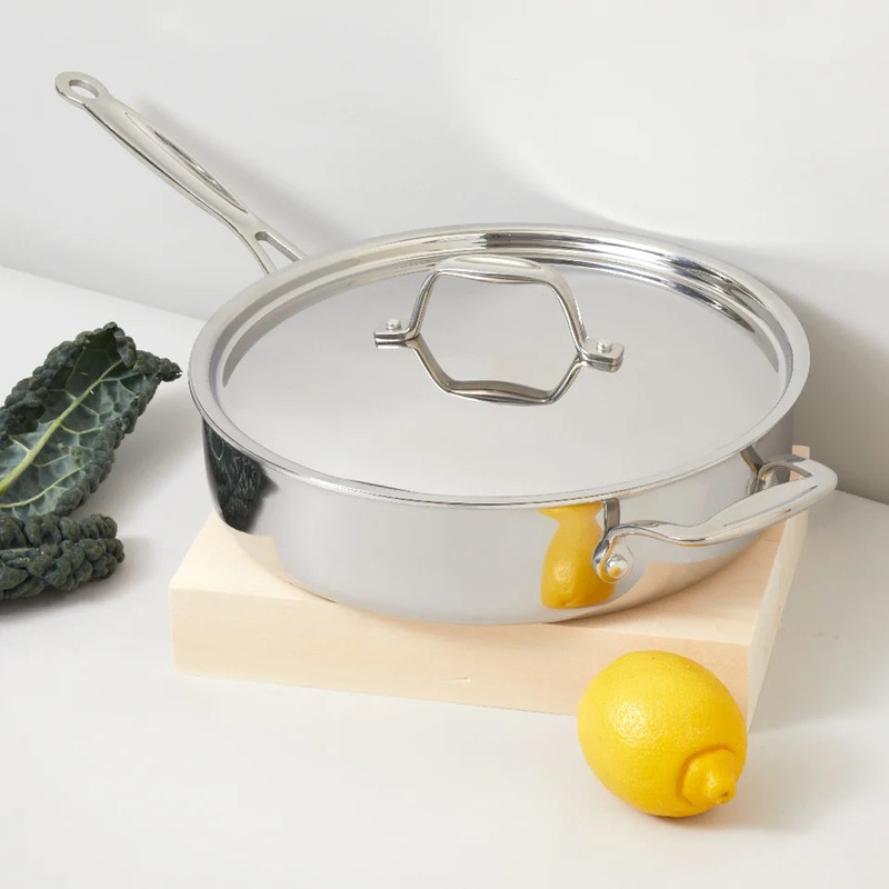 GoldilocksSautPan3.5Qt.
