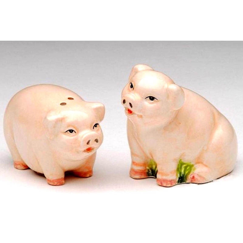 MiniPigsSaltPepperShaker