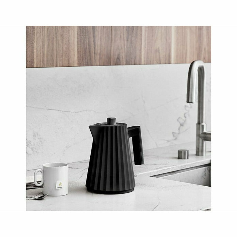 PlisseElectricKettle34oz.