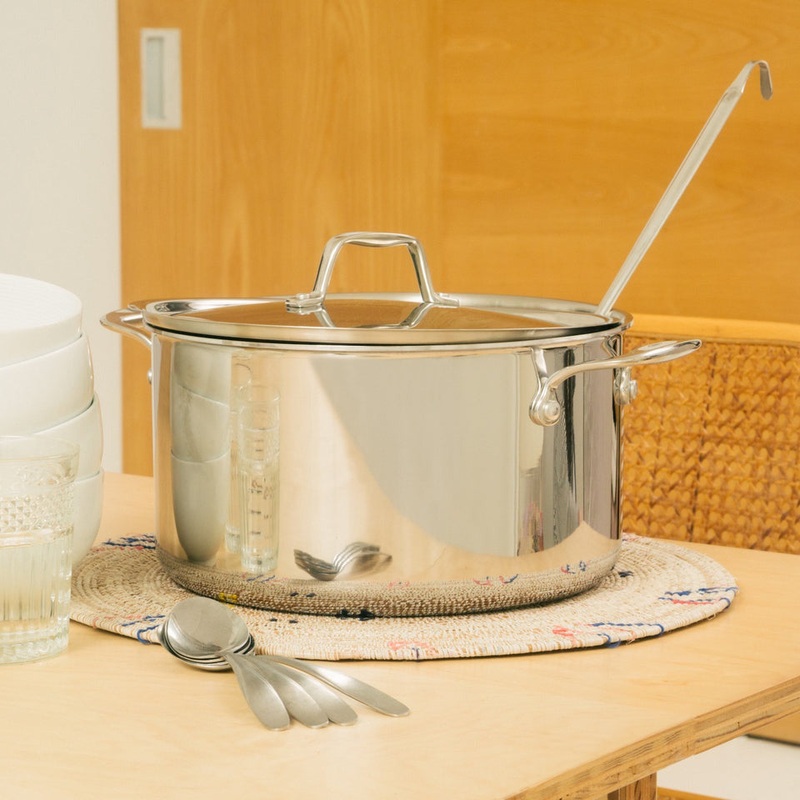 GoldilocksTriPlyCladStockPot8Qt.