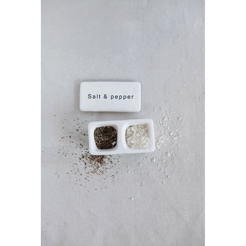 StonewarePinchPotwithLid"SaltandPepper"