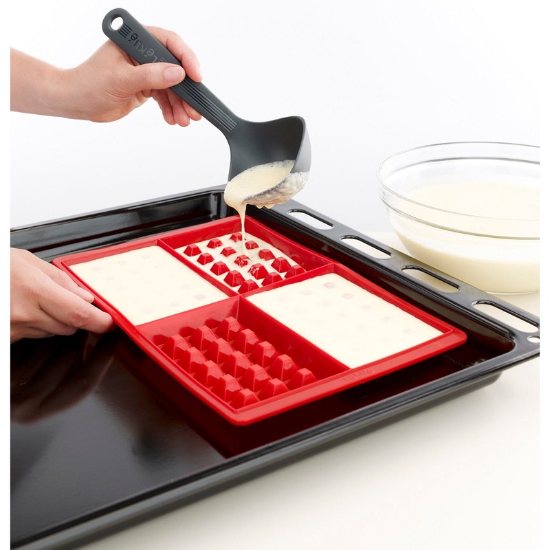 LekueSiliconeWaffleMoldSet/2