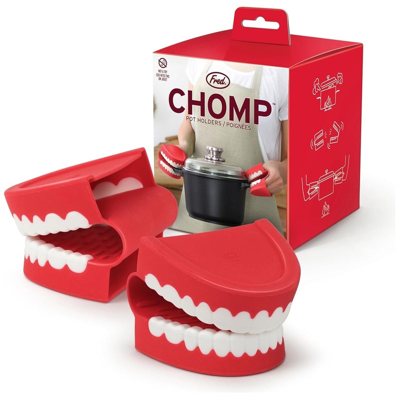 FredChompPotHoldersSet