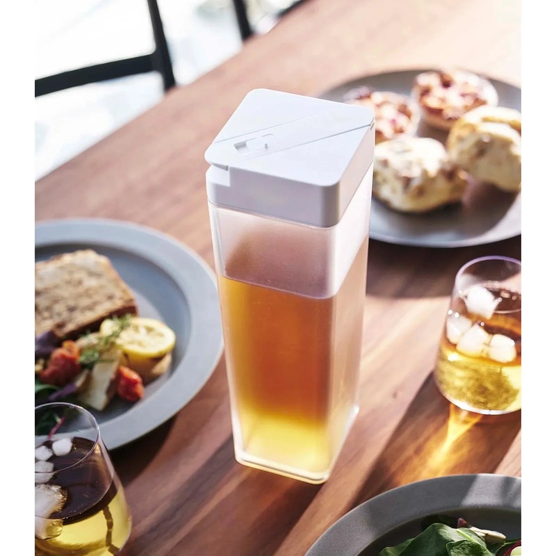 TowerWaterPitcher