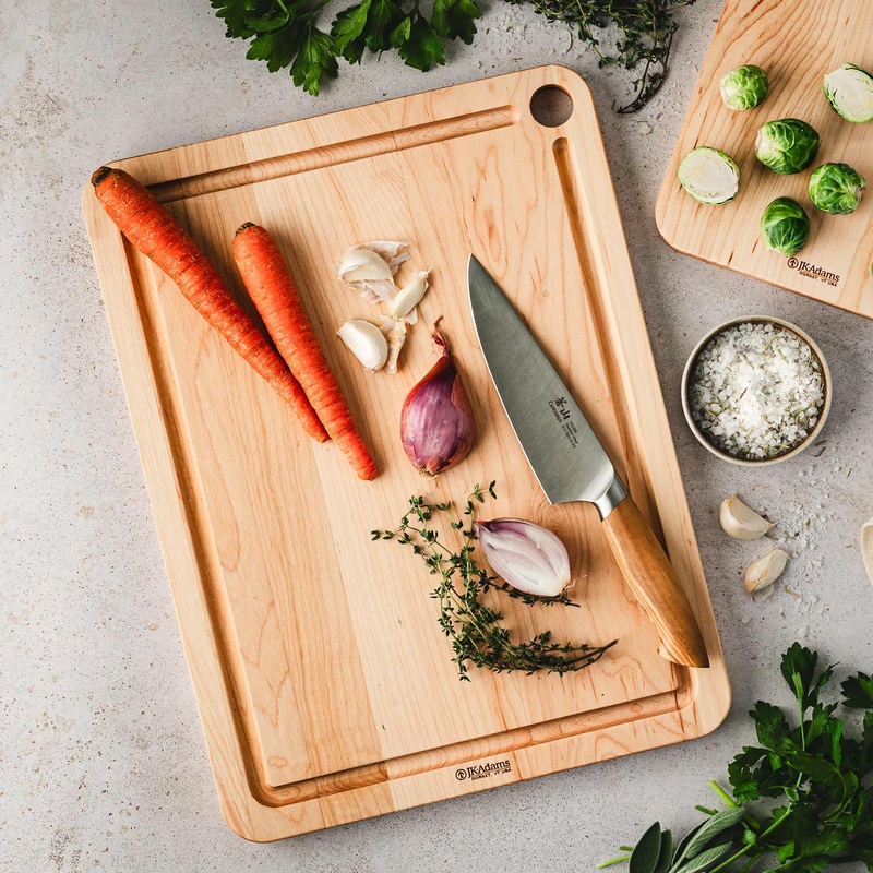 MaplePrepCuttingBoardwithJuiceGroove