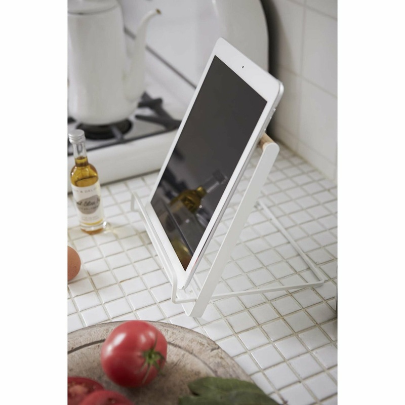 ToscaCookbook/TabletStand