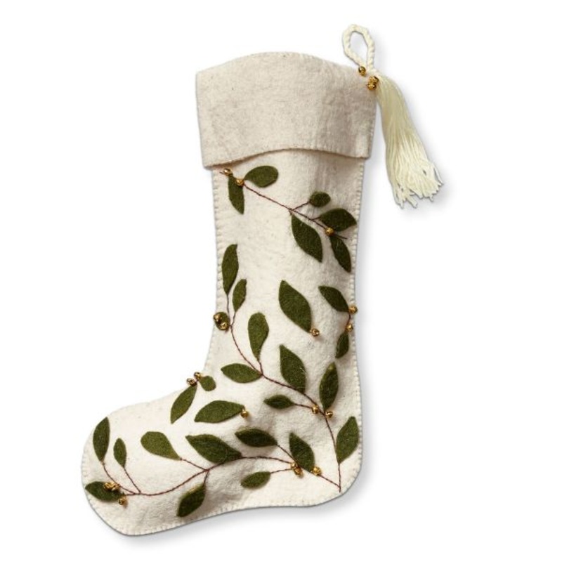 BalsamGarlandBellsStocking