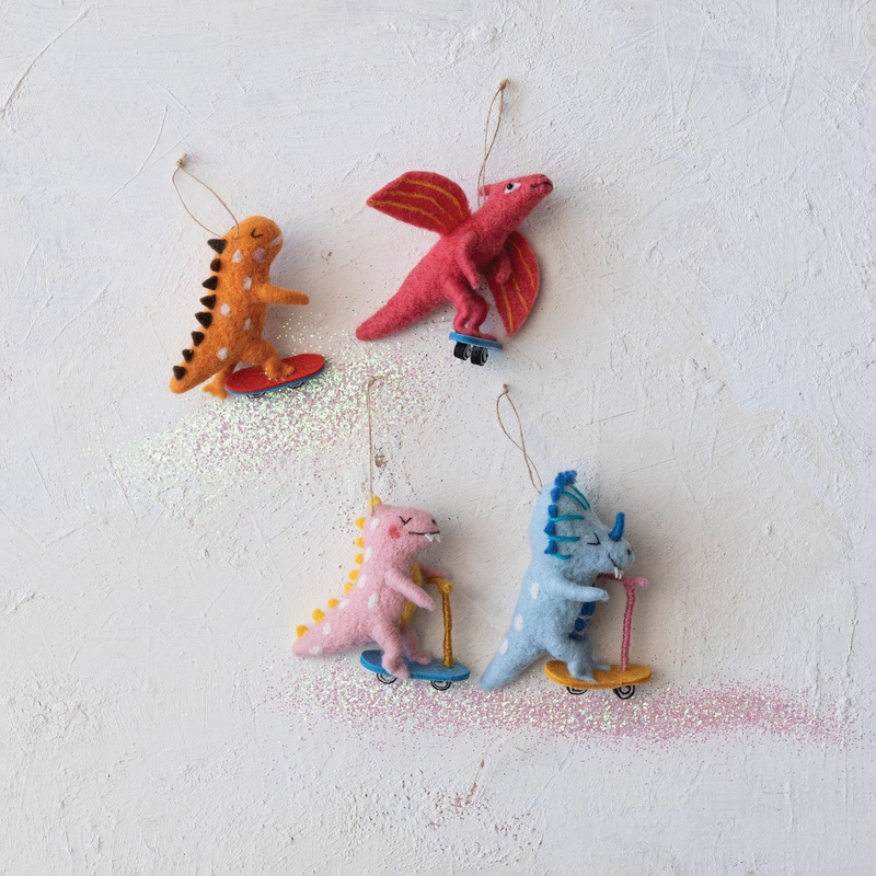 HandmadeWoolFeltDinosauronSkateboard/ScooterOrnament